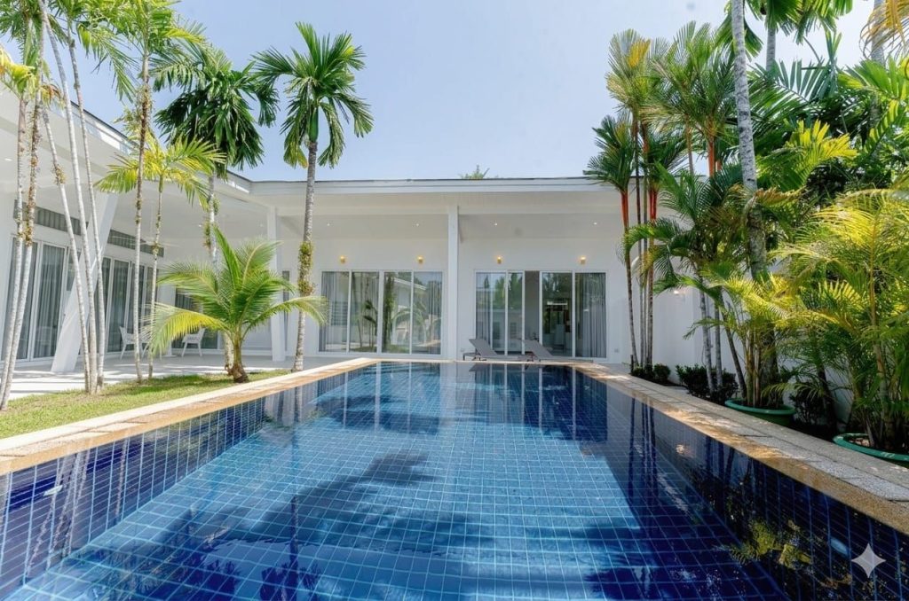 Mango, Delta Village Phuket